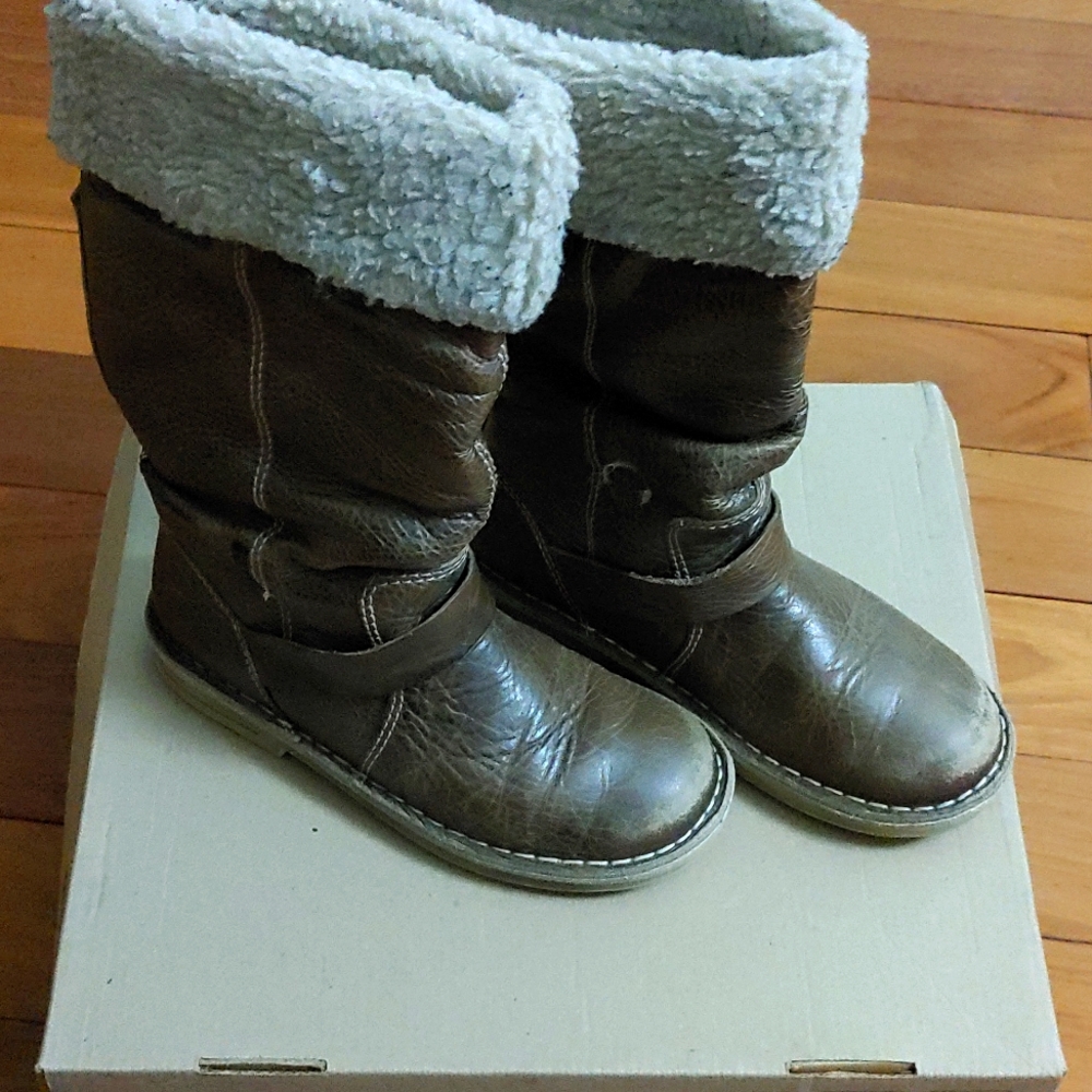 Ecco Jade Girl's High Cut Leather Boots